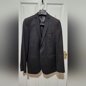 Men's Black Suit Ensemble
